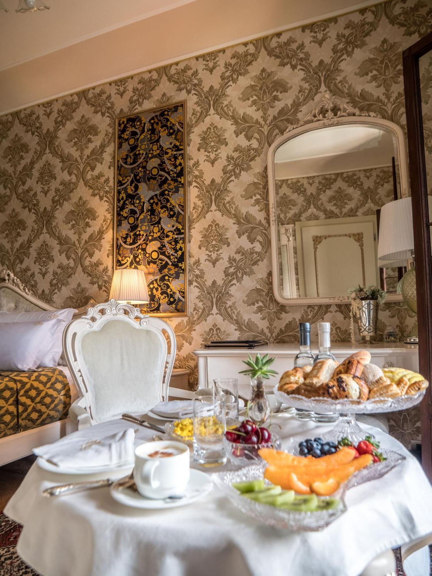 Ego' Boutique - The Silk Road Venedig