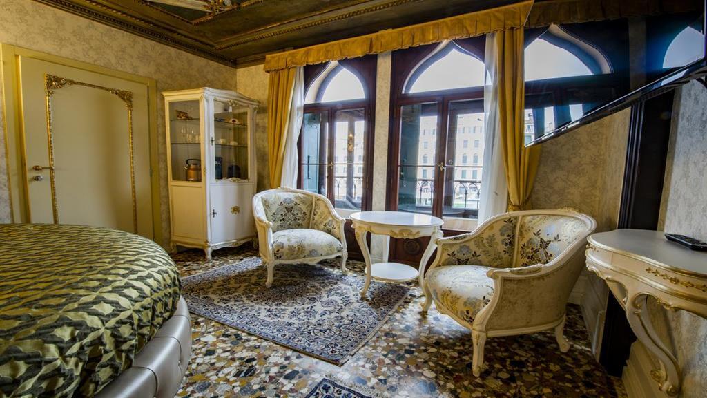 Ego' Boutique - The Silk Road 4* Venedig