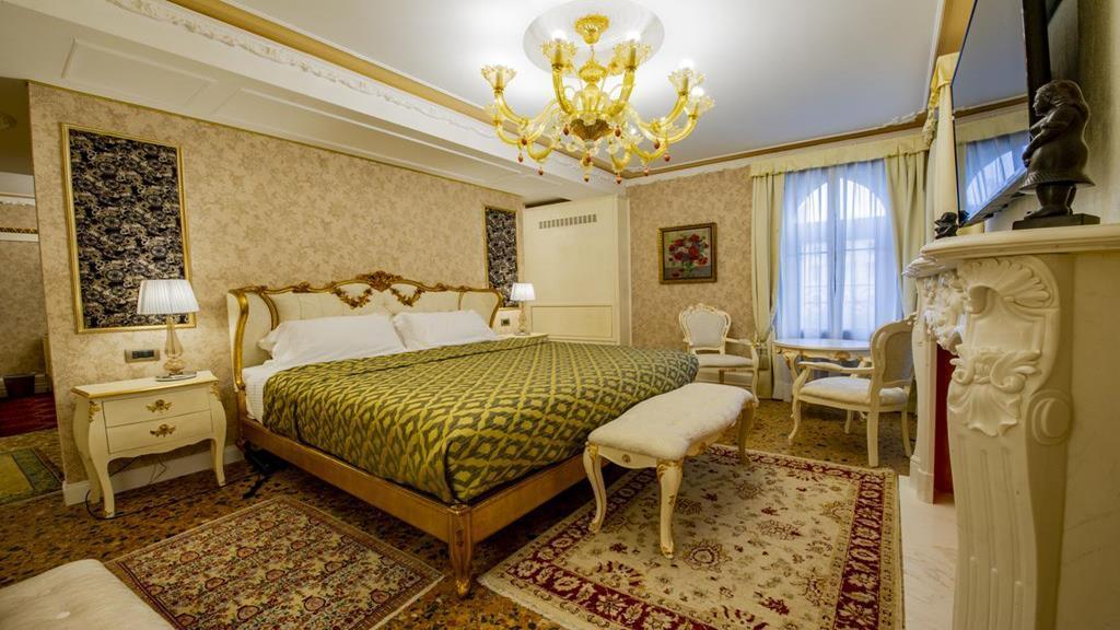 Ego' Boutique - The Silk Road Hotel Venedig